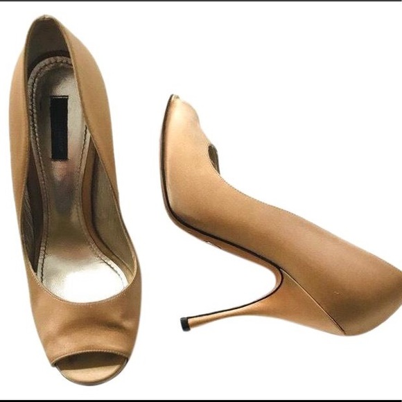 Dolce & Gabbana Satin Peep Toe Pumps - Picture 8 of 8